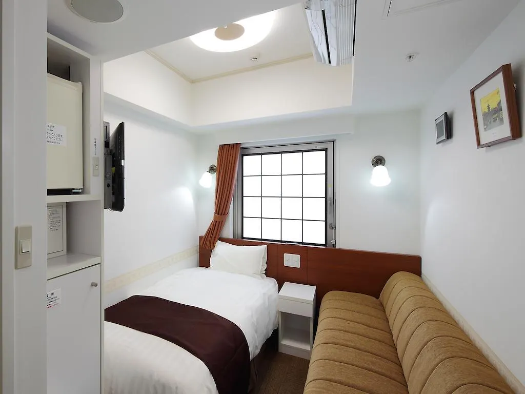 Check In Shijokarasuma Hotel Kyoto