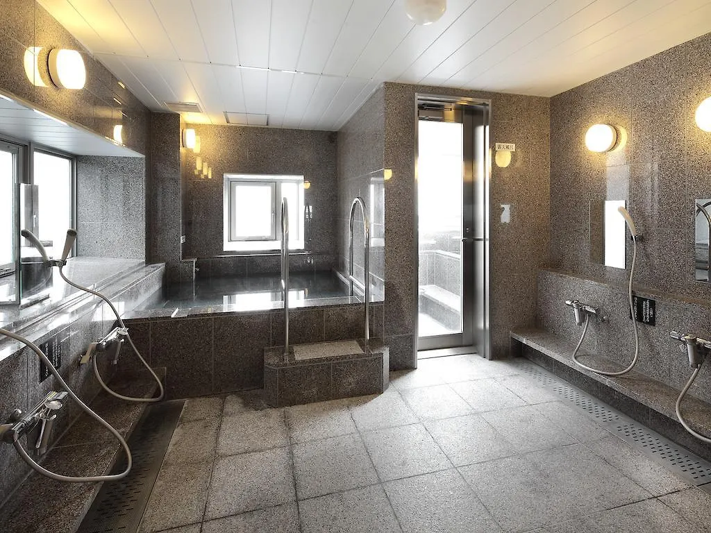 Check In Shijokarasuma Hotel Kyoto 3*,