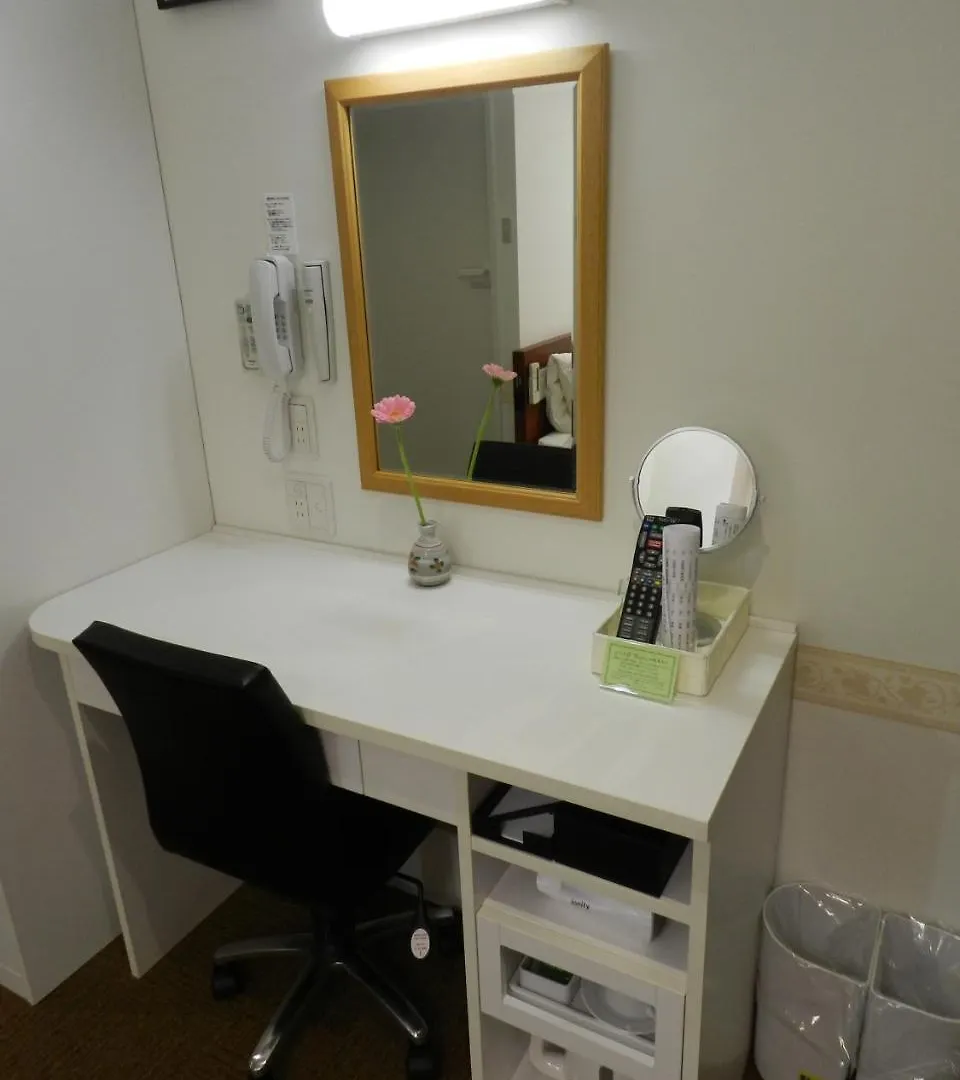 Check In Shijokarasuma Hotel Kyoto
